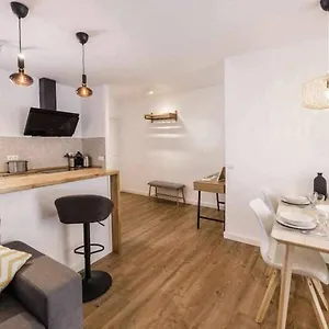 precioso-apartamento-en-el-centro-de-nerja.1costadelsol.com/